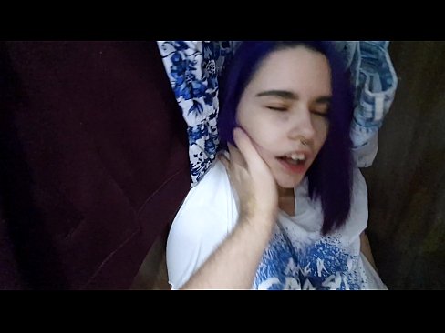 ❤️ Gjeta motrën time në dollap dhe e ndihmova të përfundonte ❤️❌ Porno e vështirë në pornografi sq.filmepornonline.ru